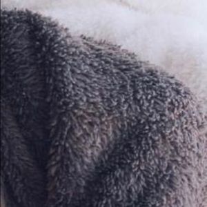 Meet your Posher, Elina